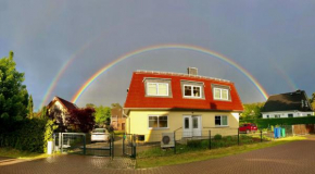 Landhaus zwischen See und Wald mit großem Garten, Bestensee
